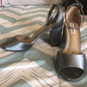 Blue metallic heels